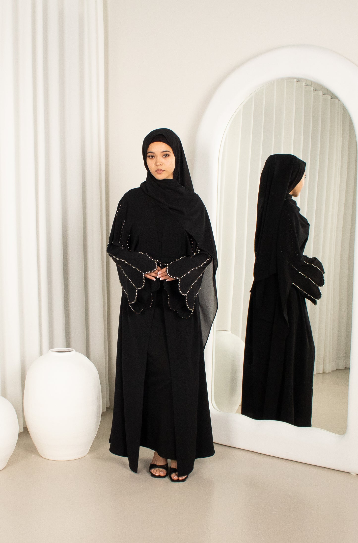 Ameera Open Abaya - Black
