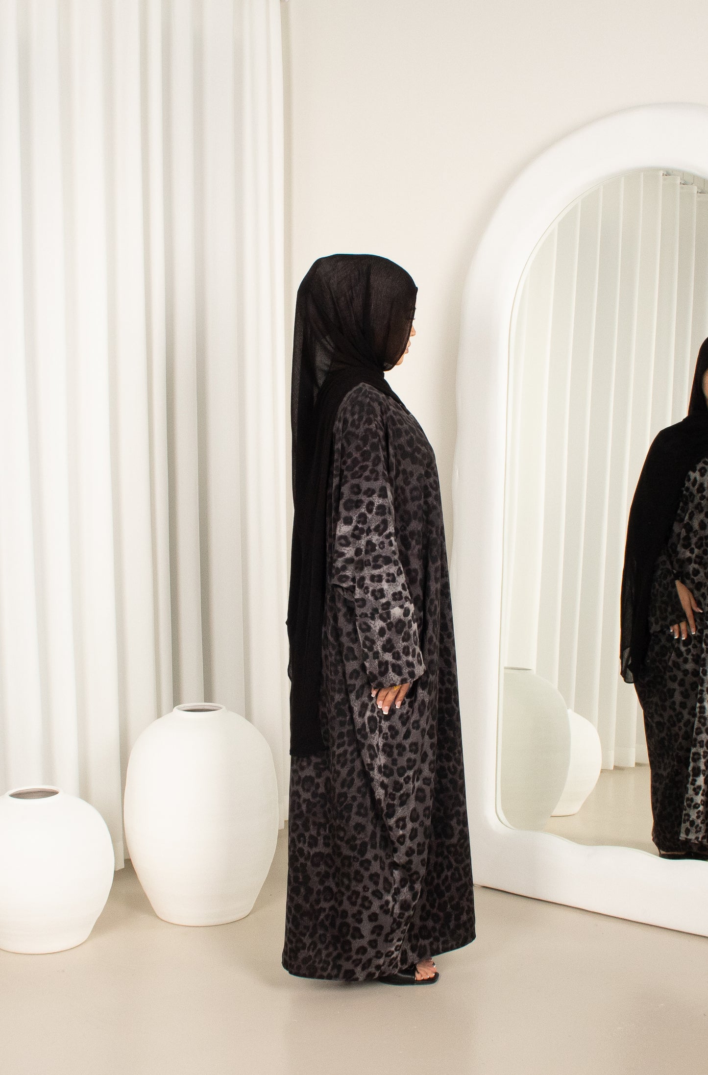 Jayley Open Abaya