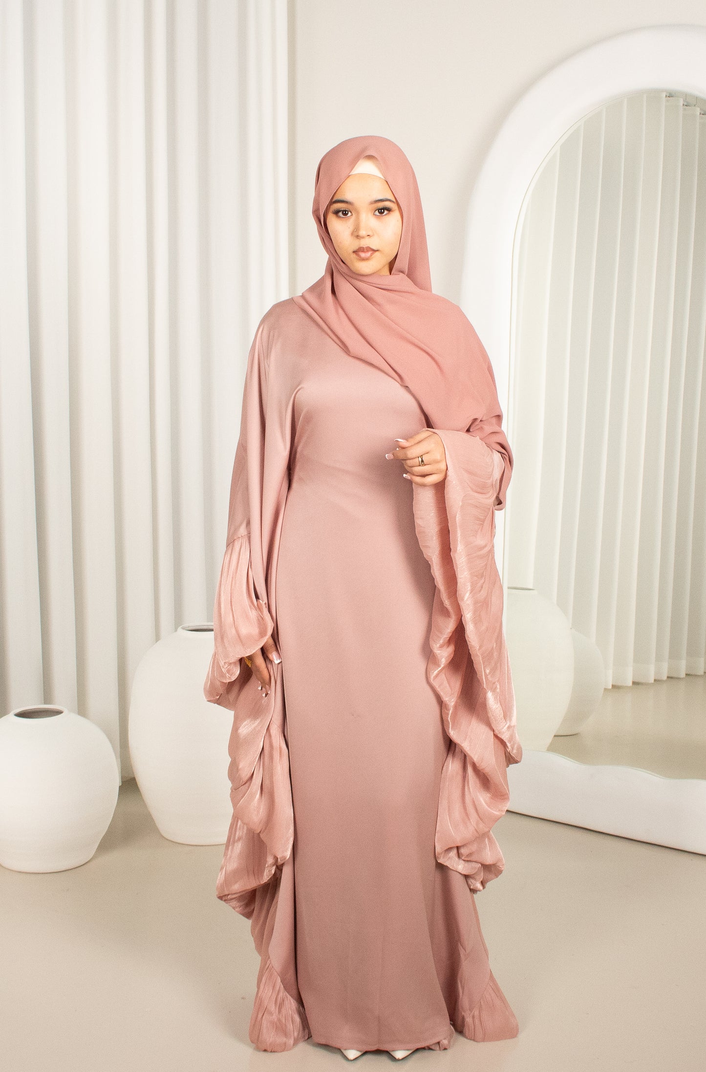 Pari Abaya Pink