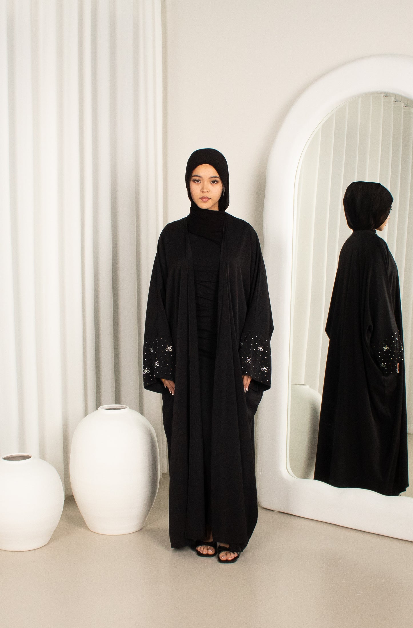 Marni Bow Open Abaya - Black