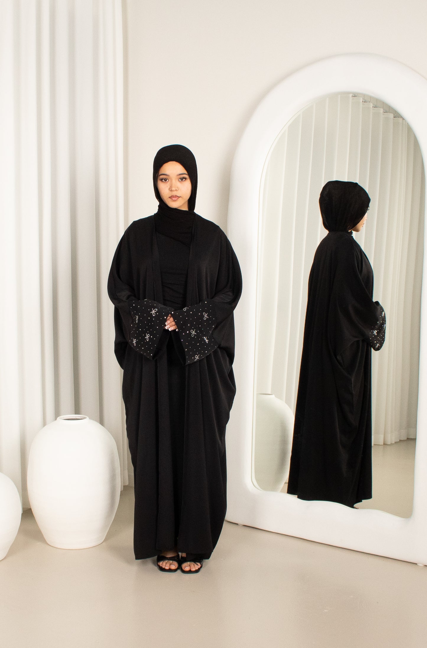 Marni Bow Open Abaya - Black