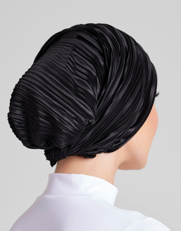BLACK PLEATED TURBAN