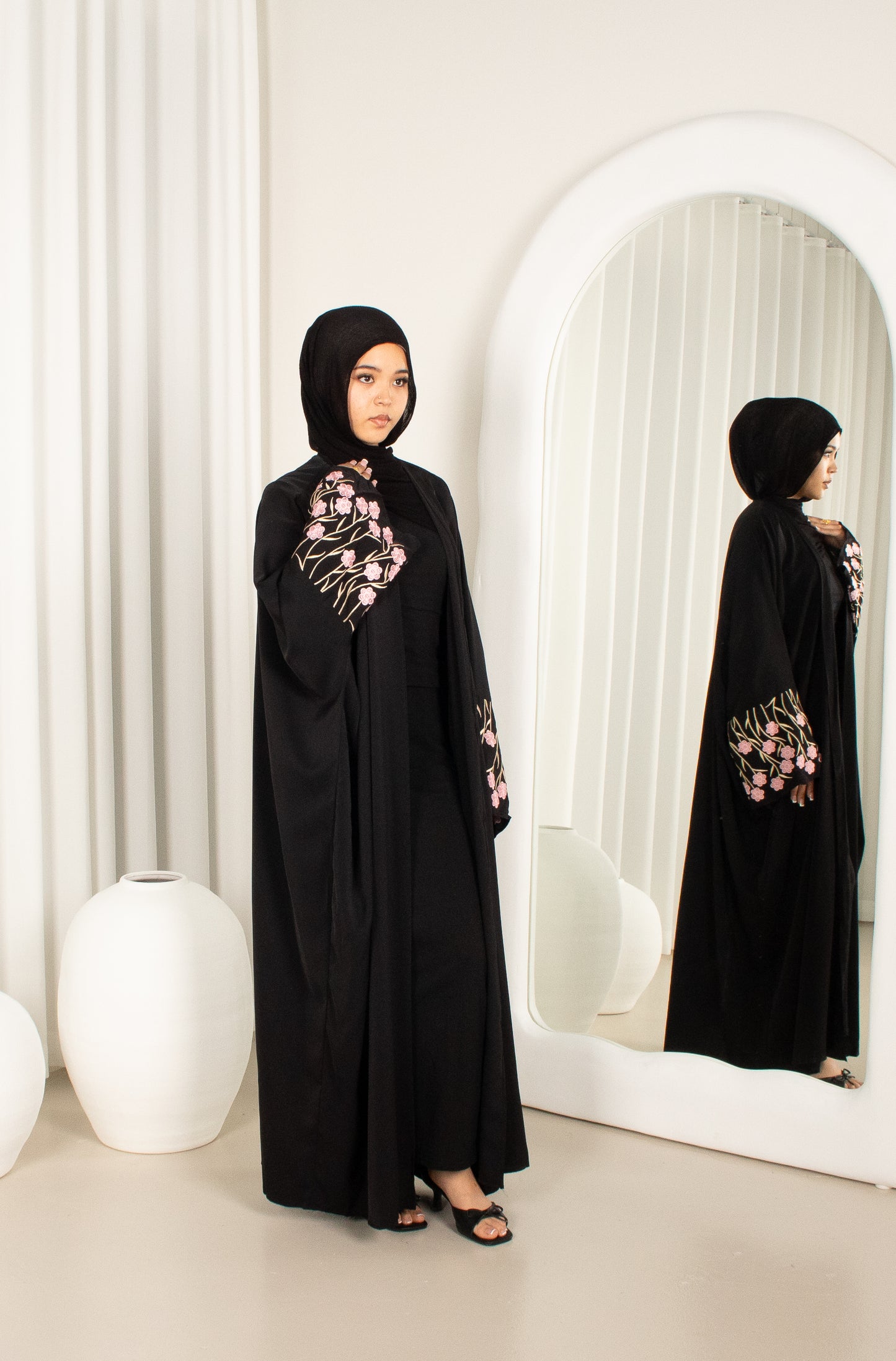 Salma Open Abaya