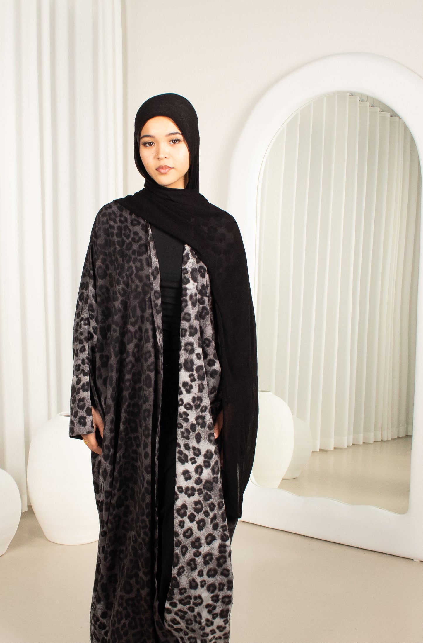 Jayley Open Abaya