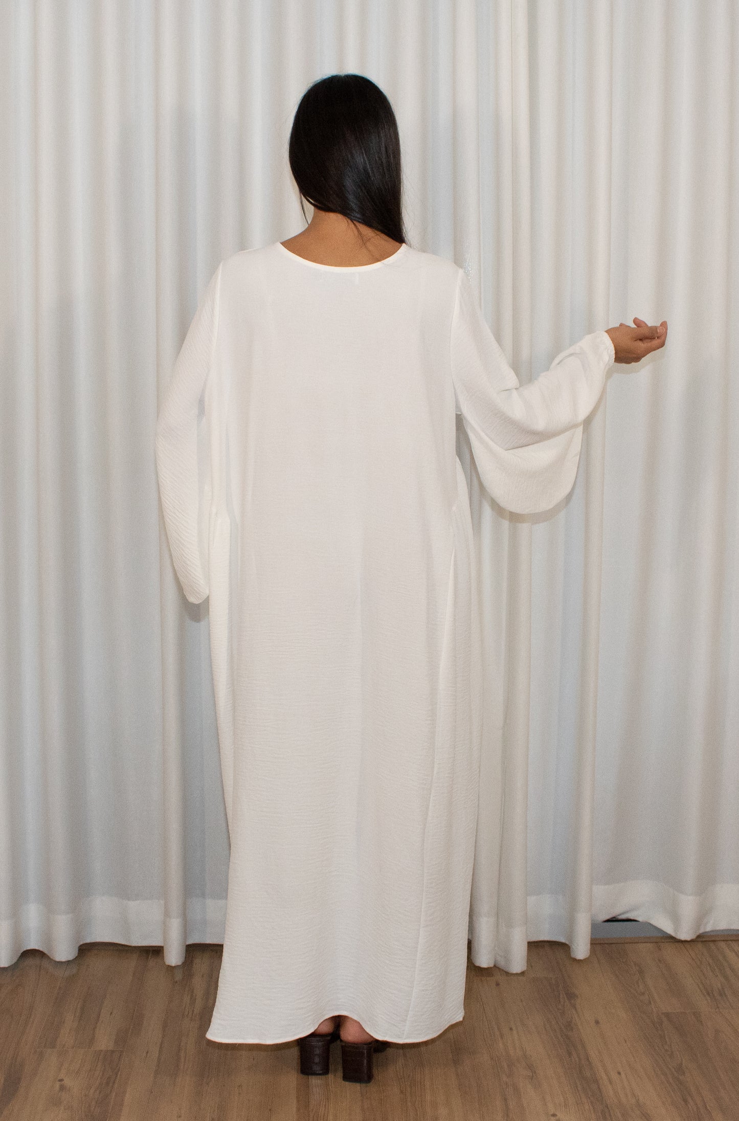 Emani Dresses (L/XL)