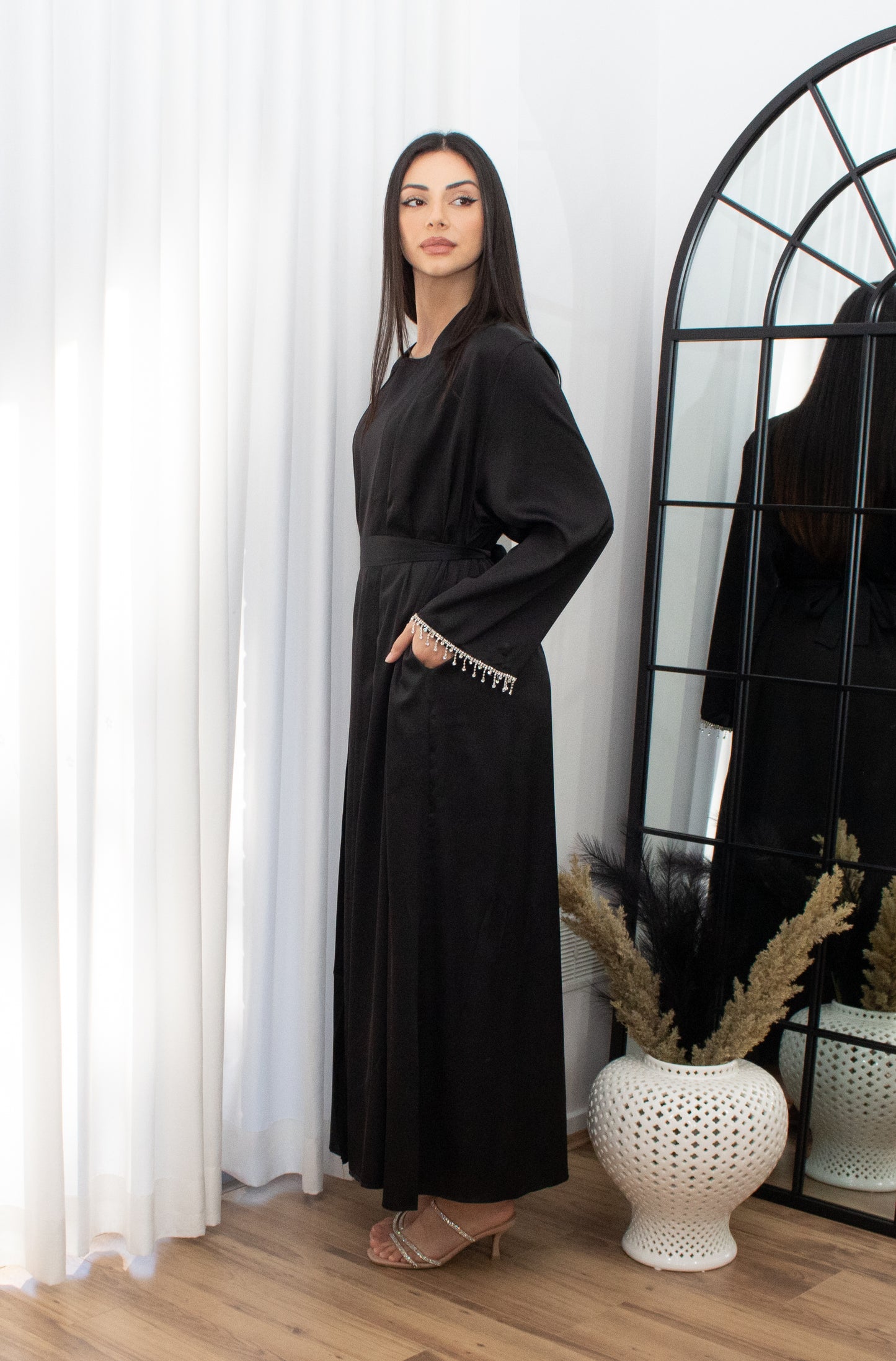 Hela Abaya - Black