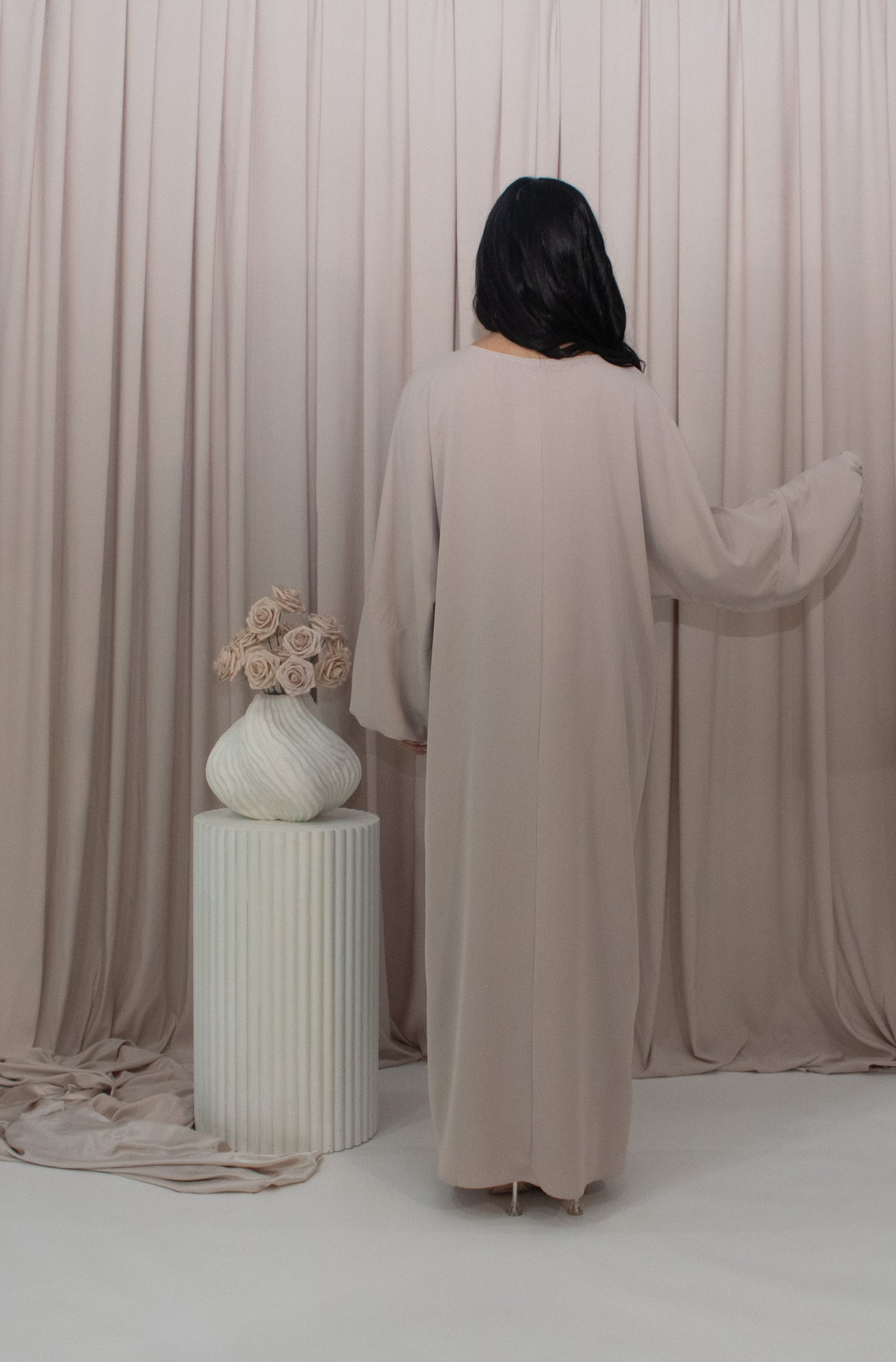 Muna Abaya - Beige