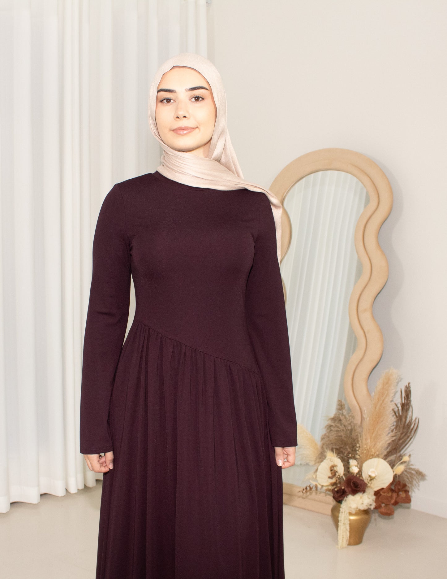 Gabby Dress - Mulberry
