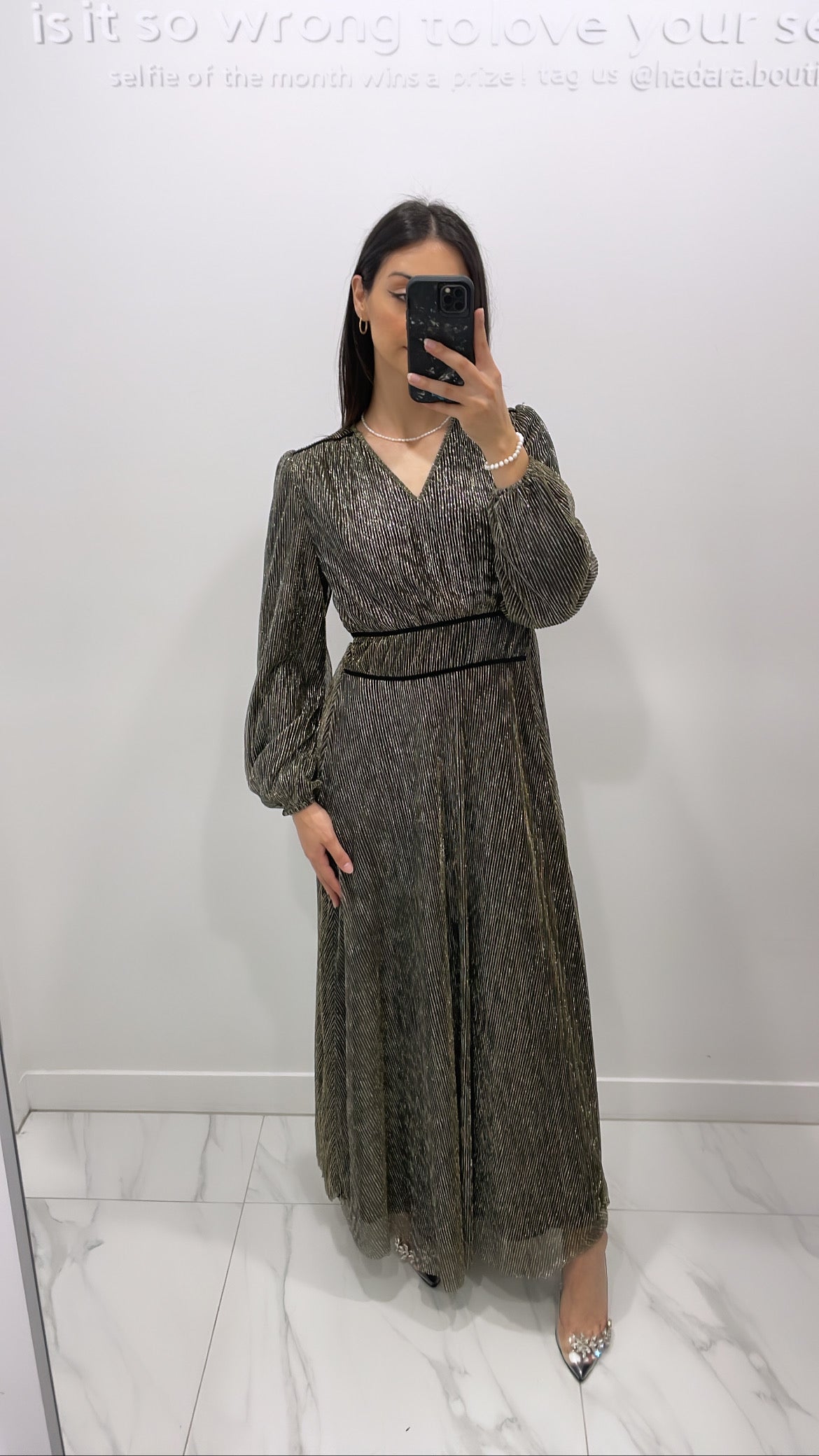 Chloè Shimmer Dress - Black