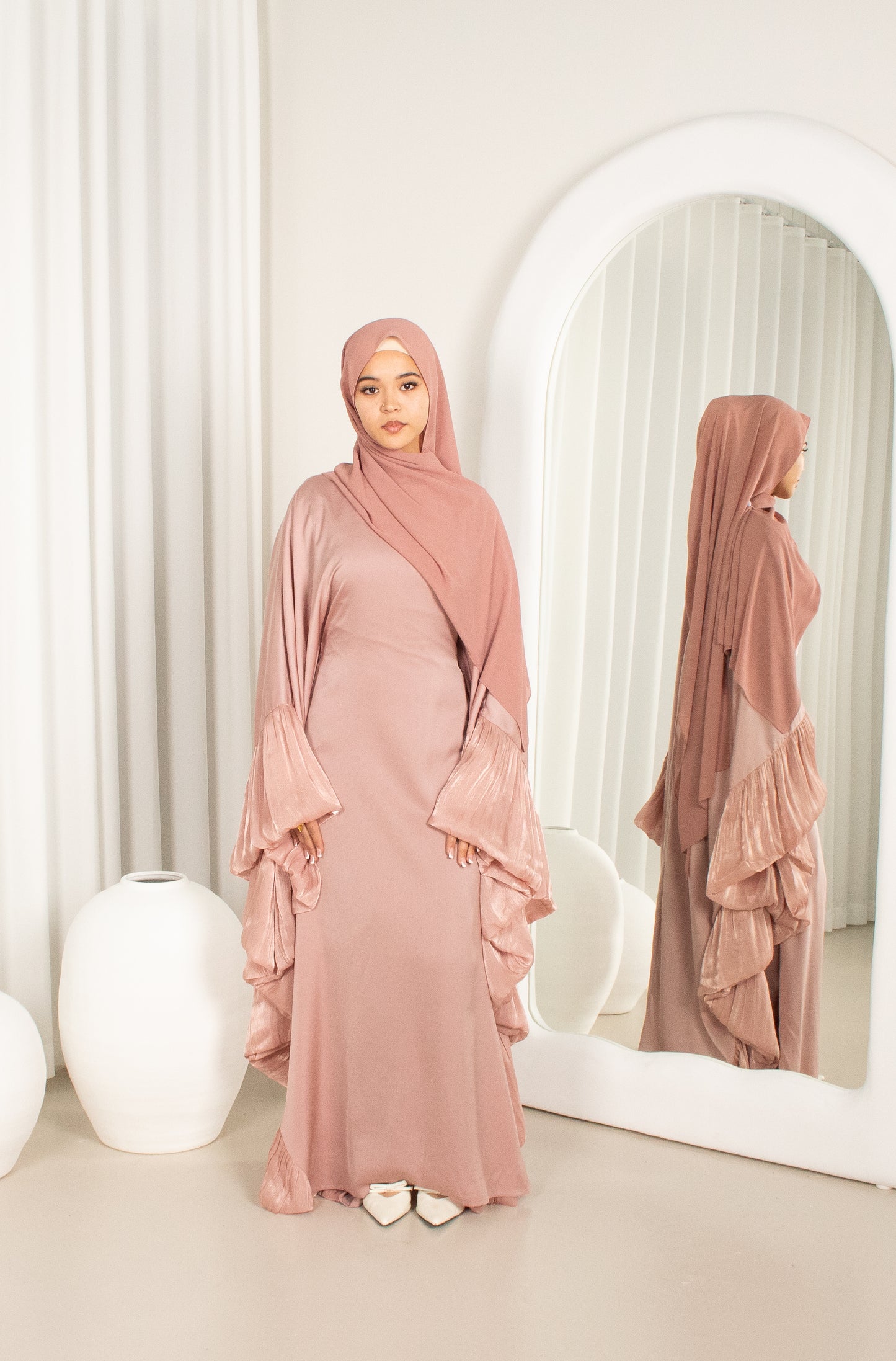 Pari Abaya Pink