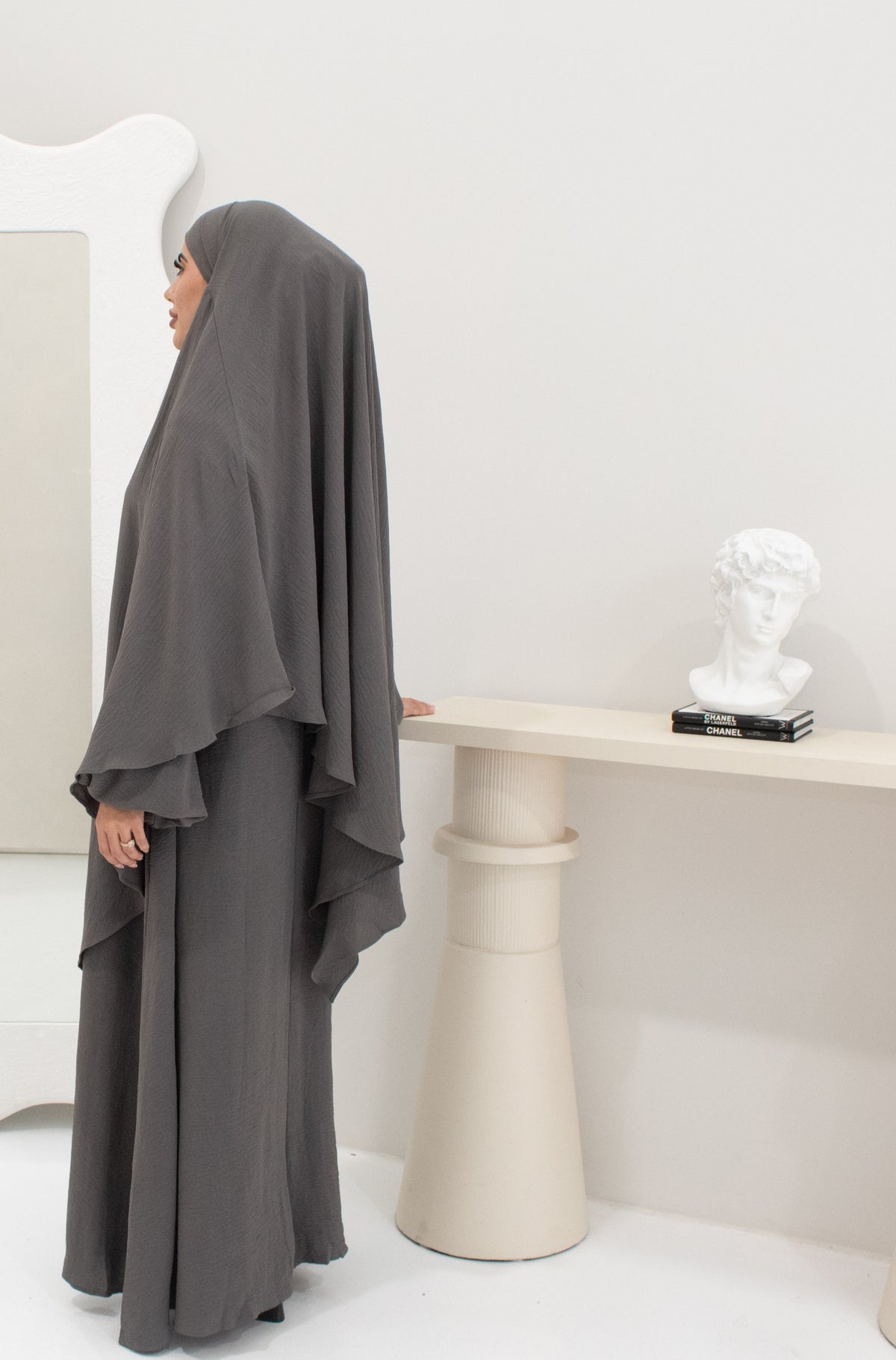 Hadara Rosticil Leyla Abaya - Dusty Grey – Hadara Boutique