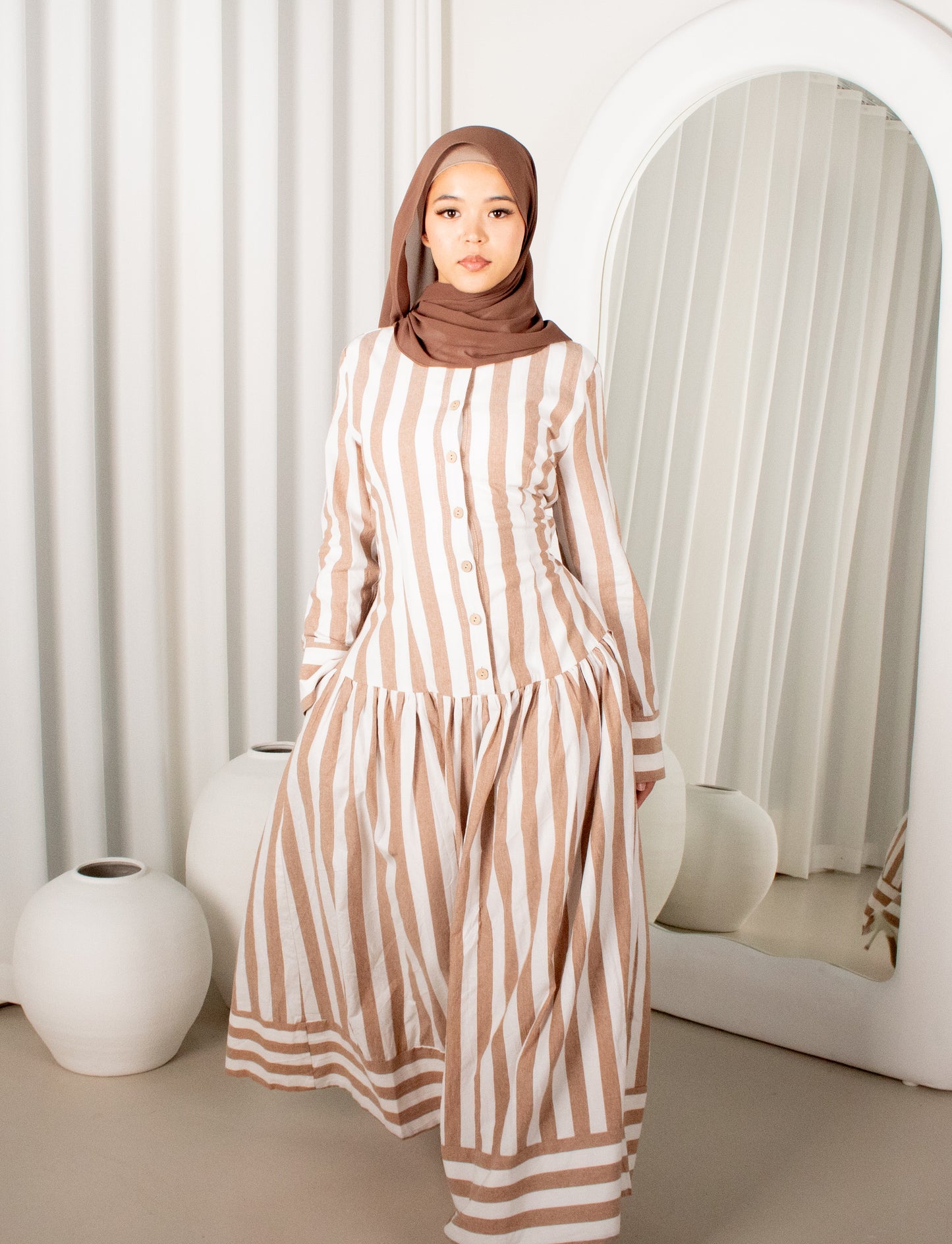 Neira Dress- Beige