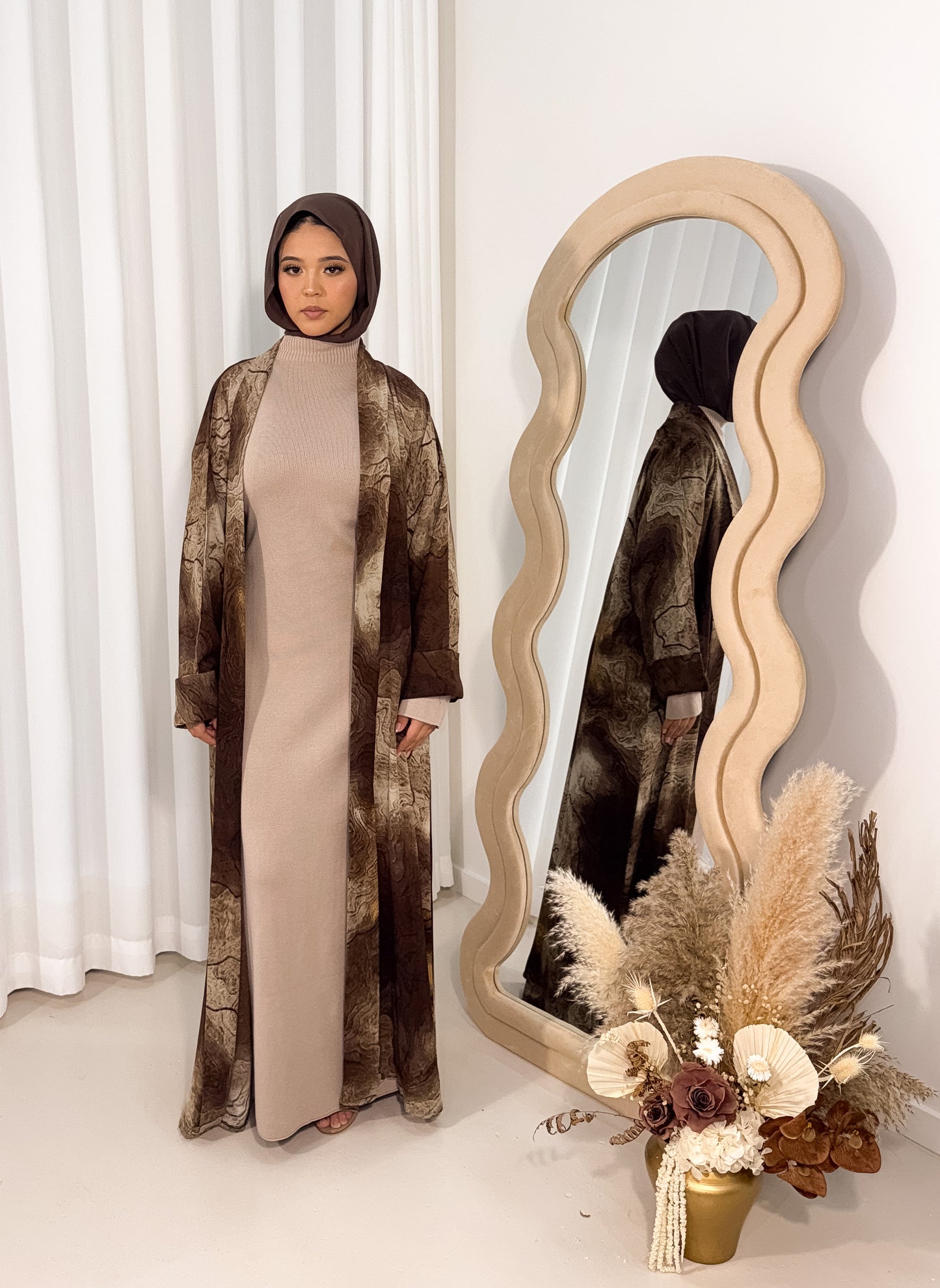 Huda Abaya - Brown