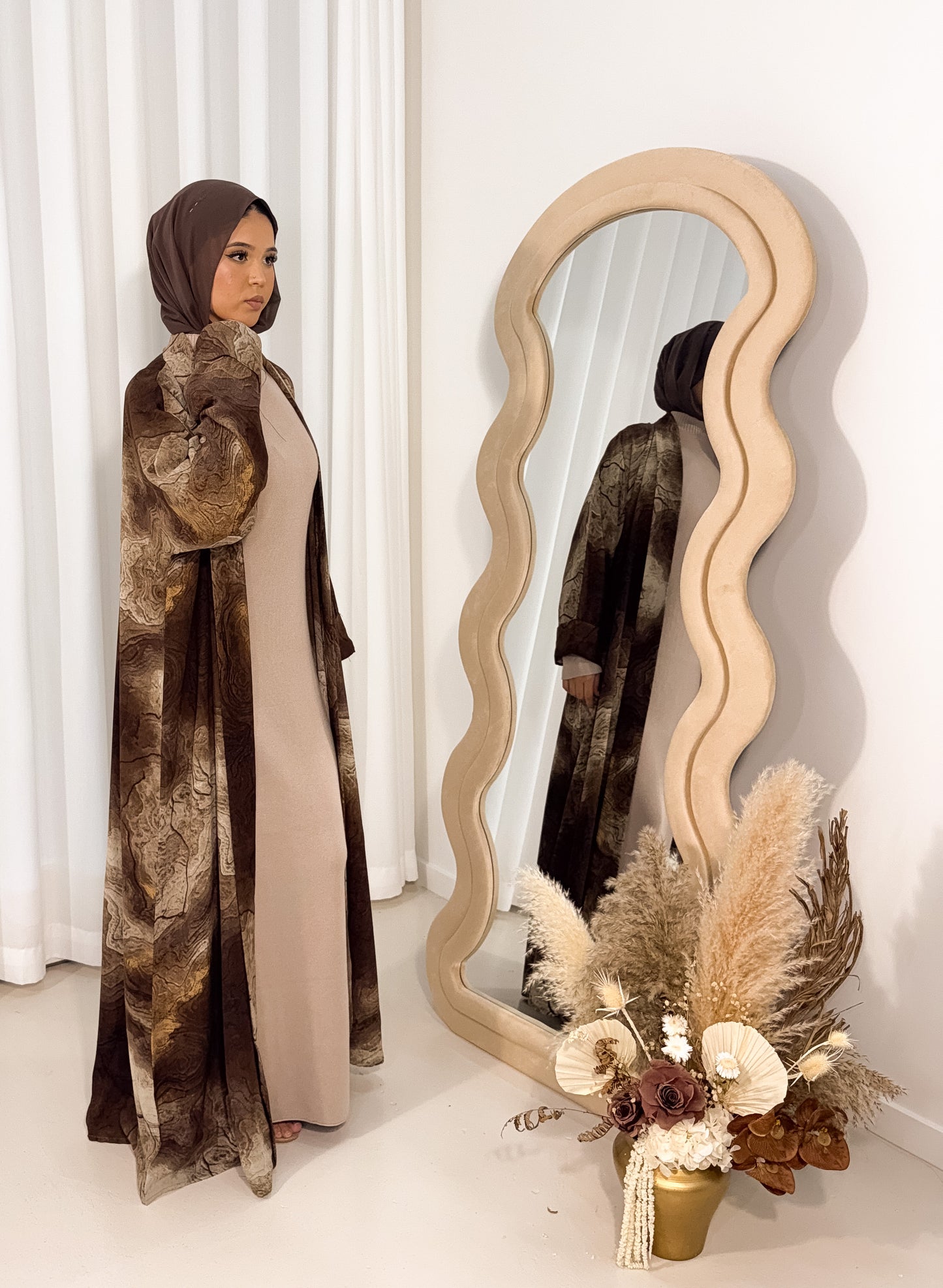 Huda Abaya - Brown