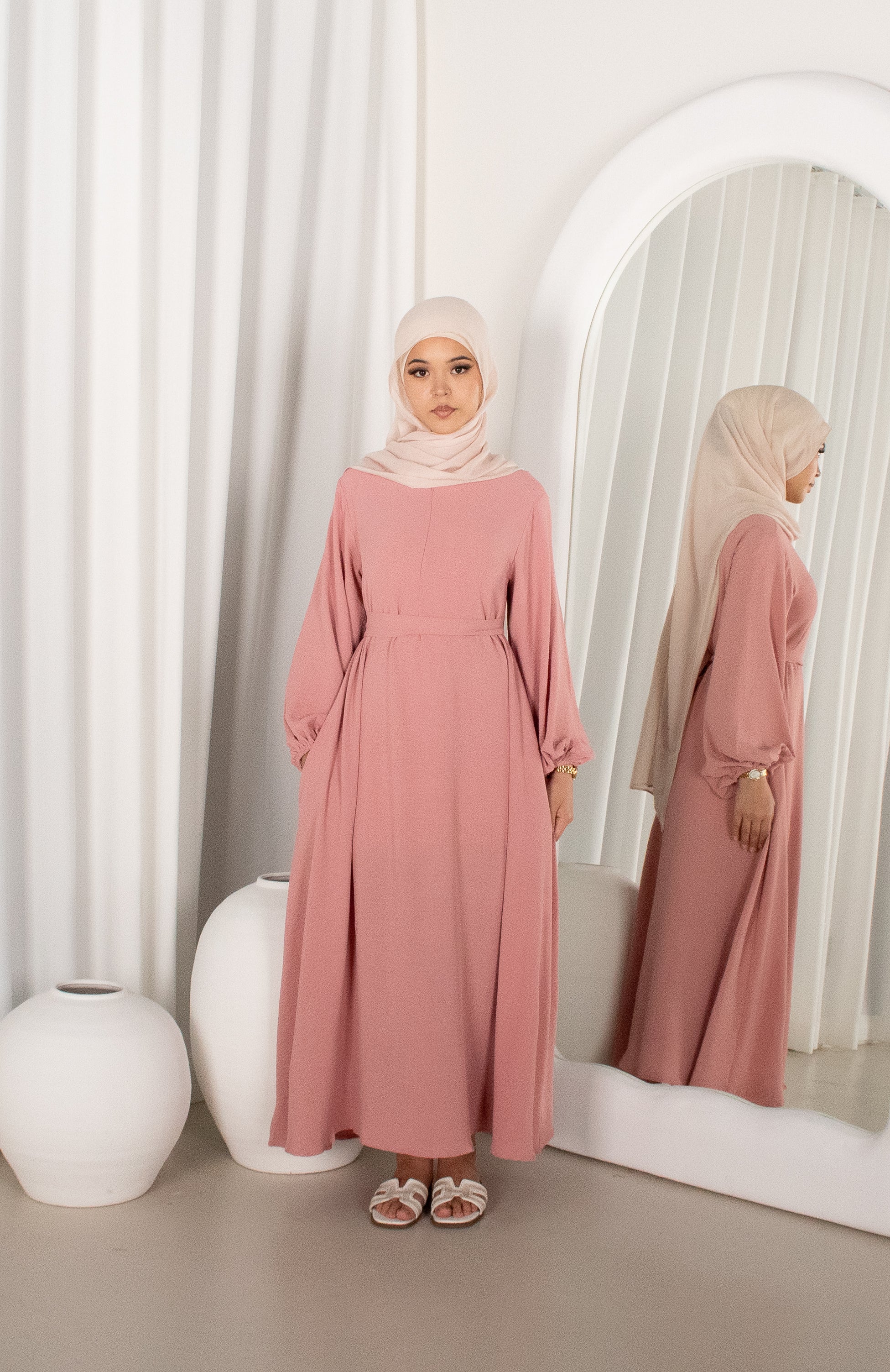 Hadara Rosticil Leyla Abaya - Baby Pink – Hadara Boutique