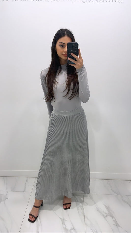 Wide Skirt - Grey